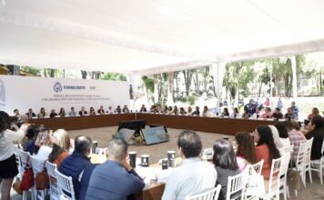 Firma DIF estatal convenio marco con municipios de Guanajuato