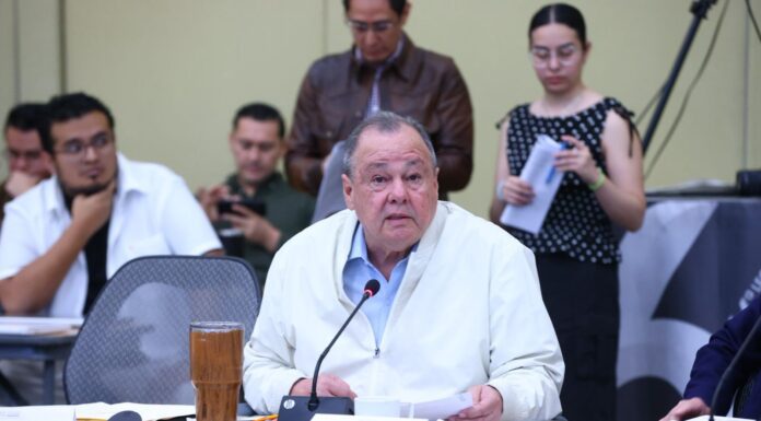 Persiste David Martínez en eliminar brecha salarial en Guanajuato