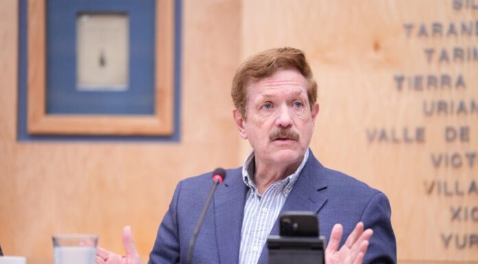 Con votos de PAN y PRD aprueban iniciativa para fortalecer Congresos locales