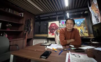 Tras recibir oficio de despido, Marx Arriaga deja “su oficina”