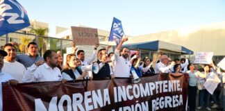 Congresistas del PAN protestan contra política de salud federal