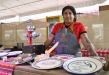 Joven cocinera tradicional conserva el sabor ancestral en cada platillo