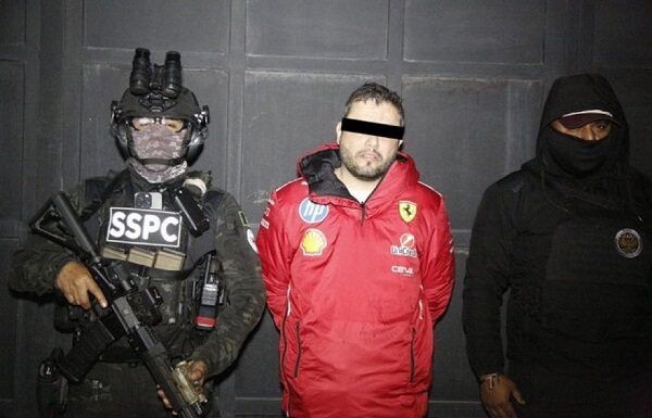 Prisión preventiva a ex alcalde de Tequila; secuestro de precandidatos y alianza con CO los cargos