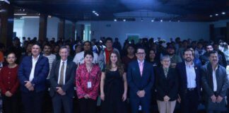 Avanzan foros para regular dispositivos móviles en las escuelas