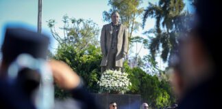 Conmemora León 220 aniversario del natalicio de Benito Juárez