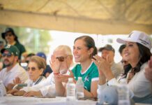 Participa Ale Gutiérrez de 65 aniversario de Liga de Beisbol y Softbol León