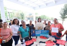 Brinda León atención integral a mujeres