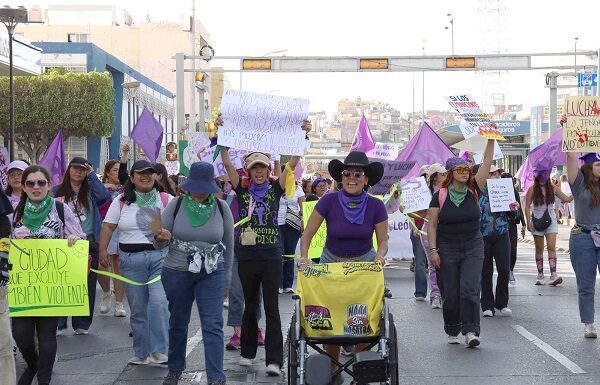 ¡JUSTICIA! Exigencia a una sola voz en marcha por #8M en León