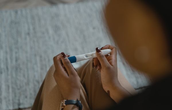 Secretaría de Salud refuerza prevención de embarazos adolescentes