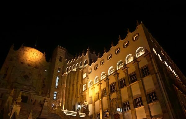 UG presentará su riqueza editorial el Feria del Libro en Costa Rica