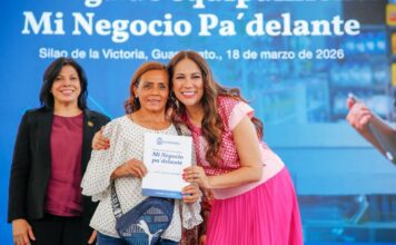 Entregan apoyos por más de 3.7 MDP a emprendedores guanajuatenses