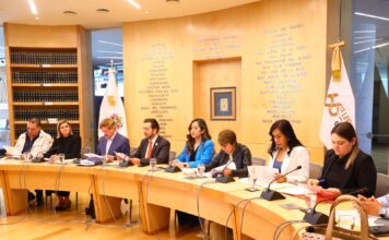 Reciben en comisiones iniciativa para eliminar brecha salarial en Guanajuato