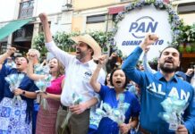 Festeja PAN Guanajuato con ciudadanía el Día de las Flores en la capital
