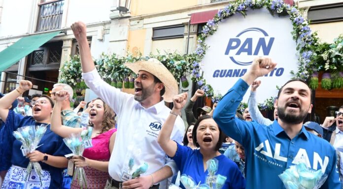 Festeja PAN Guanajuato con ciudadanía el Día de las Flores en la capital