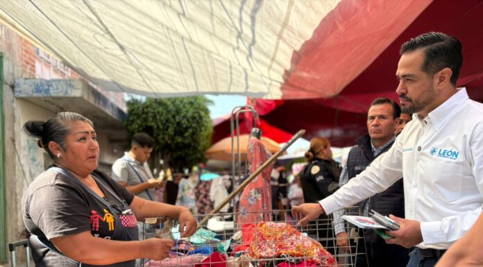 Encabeza Allan León recorrido de servicios en la Flores Magón