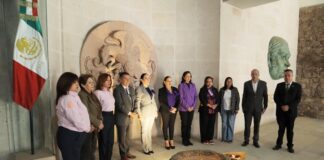 Renovación de fuego simbólico; por instituciones públicas en libertad