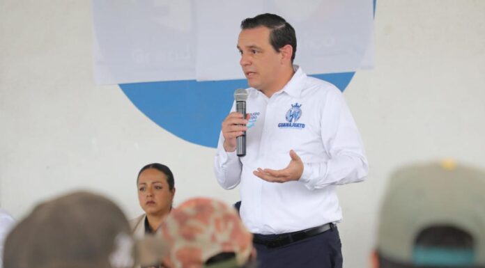 Se reúnen autoridades estatales con vecinos de ladrilleras y comunidades aledañas