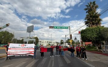 Protestan trabajadores del Monte de Piedad en León