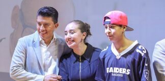 Leoneses cambian servicio comunitario por terminar sus estudios