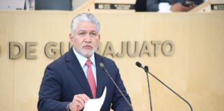 Que policías municipales también investiguen delitos: Alejandro Arias