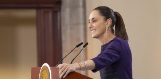 Estamos combatiendo la corrupción, como la combaten allá: Sheinbaum