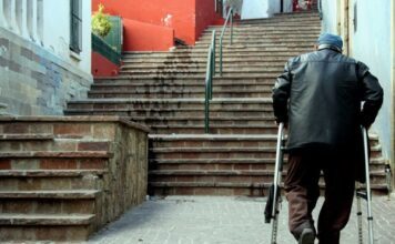 Diputados de AN van por accesibilidad peatonal en calles de Guanajuato