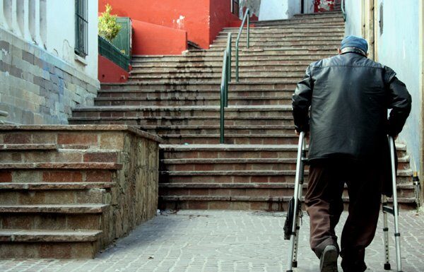 Diputados de AN van por accesibilidad peatonal en calles de Guanajuato