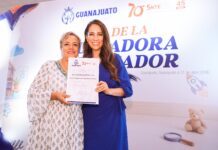 Reconoce Libia Dennise compromiso de maestras y maestros de Guanajuato