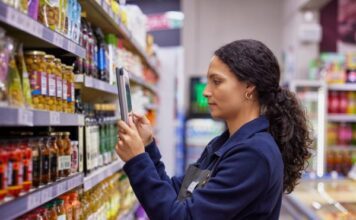 Crece crédito al consumo 7.2 por ciento durante febrero