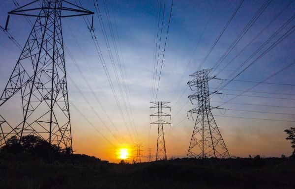 Invertirá CFE para reforzar abastecimiento de luz en zona bajío