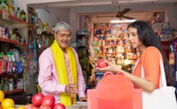 Caen ganancias de las tienditas por alza de precios