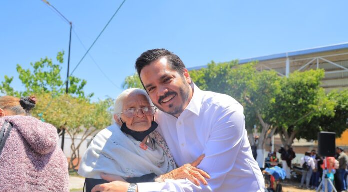César Prieto presentó proyecto del Gerontológico en Salamanca