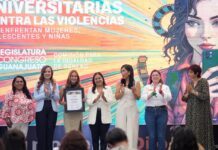 Premian diputados a ganadores de concurso de corto contra la violencia