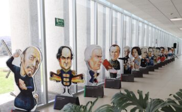 Inauguan exposición “Con sello de León, identidad ilustrada” en el Congreso local