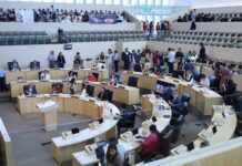 Diputados presentan reformas para reforzar reforzar democracia, austeridad y paridad