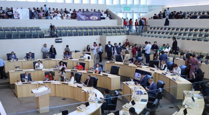 Diputados presentan reformas para reforzar reforzar democracia, austeridad y paridad