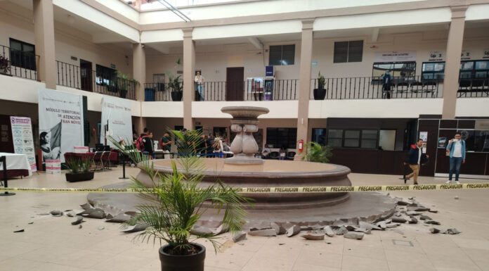 Daña hombre histórica fuente en Celaya; “fue la derecha” atajó alcalde