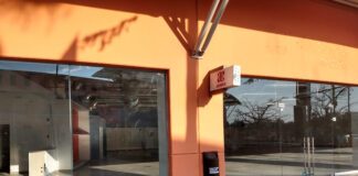 En León 20 plazas comerciales están asfixiadas por falta de clientes