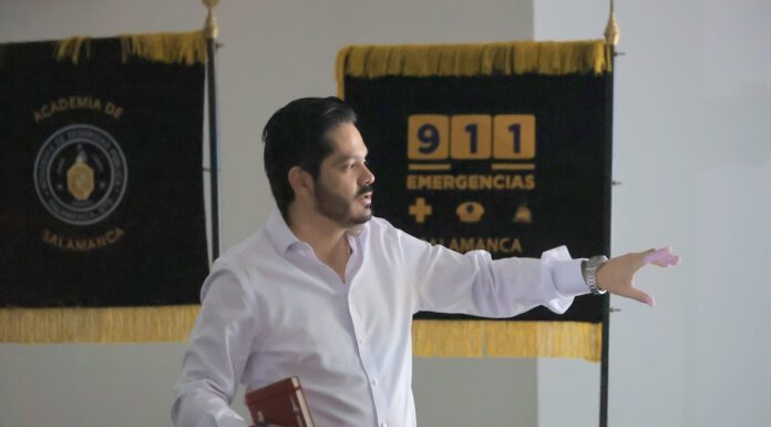 Va César Prieto por construcción de paz en Salamanca