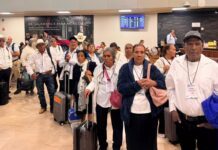 El peso de un abrazo: 15 familias guanajuatenses vencen la frontera