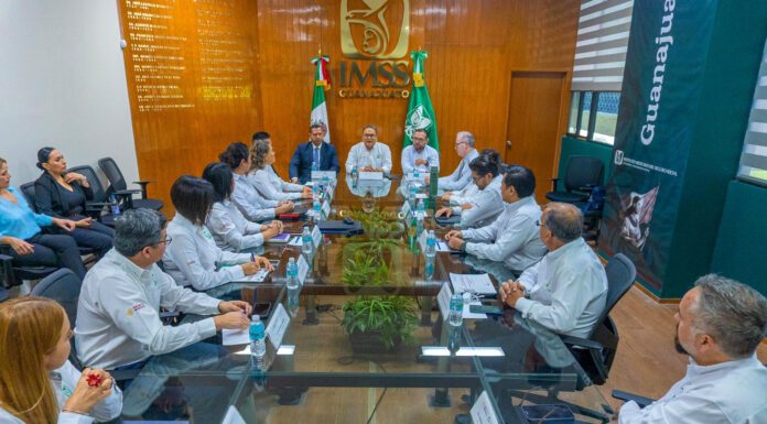 Eusebio Rosales asume delegación IMSS Guanajuato