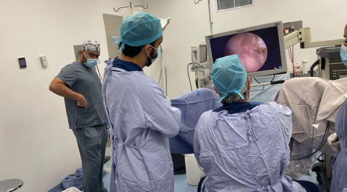 Médicos de SSG realizan 15 operaciones urológicas en San Pancho