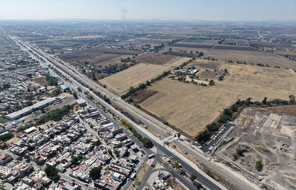 Pagaría León 10 MDP en afectaciones para modernizar bulevar aeropuerto