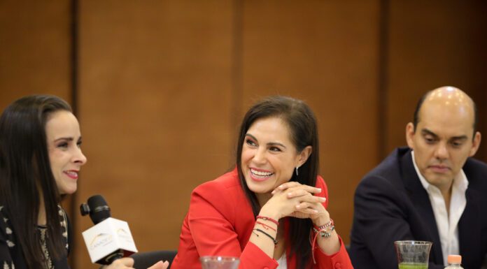 Presenta Ale Gutiérrez programa de obras a empresarios de la CANADEVI
