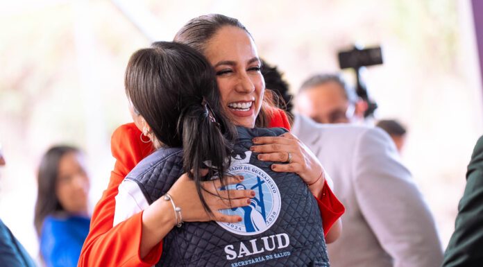 Celebra Libia Dennise a personal de enfermería guanajuatense
