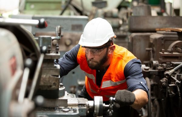 En marzo se contrajo actividad manufacturera en el país 1.1 por ciento