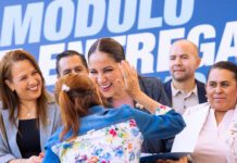 Encabeza Libia Dennise entrega de apoyos “Creo en Tí”