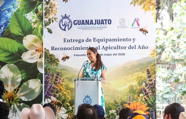 Premia Guanajuato al apicultor del año