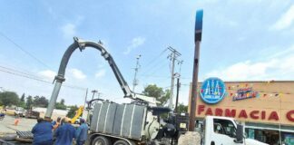 SAPAS realiza acciones preventivas en drenaje de Ramal de Guanajuato