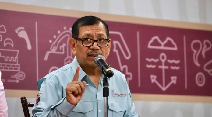Ex secretario de Seguridad de Rocha Moya es aprehendido en Arizona; pacta con EU